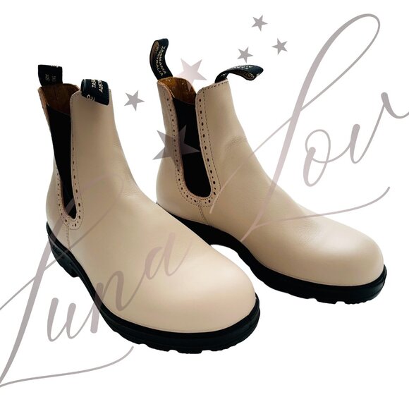 BLUNDSTONE Heeled High-Top Boots In Pearl 2156 (size 9) NEW! - Picture 2 of 9